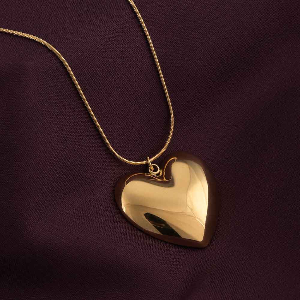 Love Pendent Gold Chain Necklace